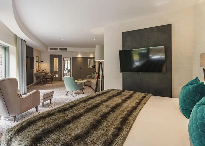 Lodore Falls Hotel & Spa